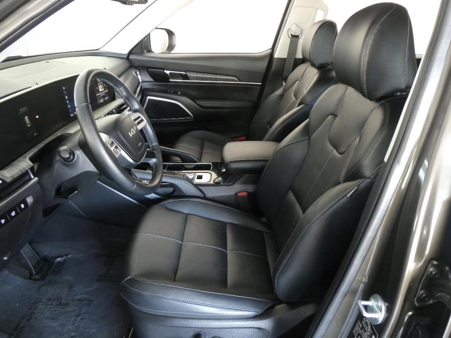 used 2024 Kia Telluride car