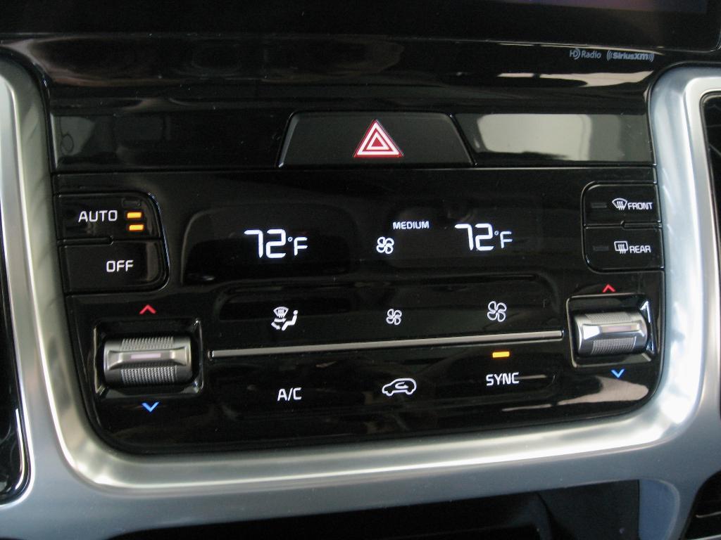 used 2023 Kia Sorento car, priced at $34,490