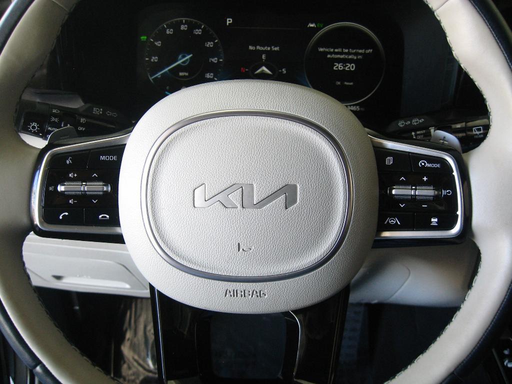 used 2023 Kia Sorento Plug-In Hybrid car, priced at $41,490