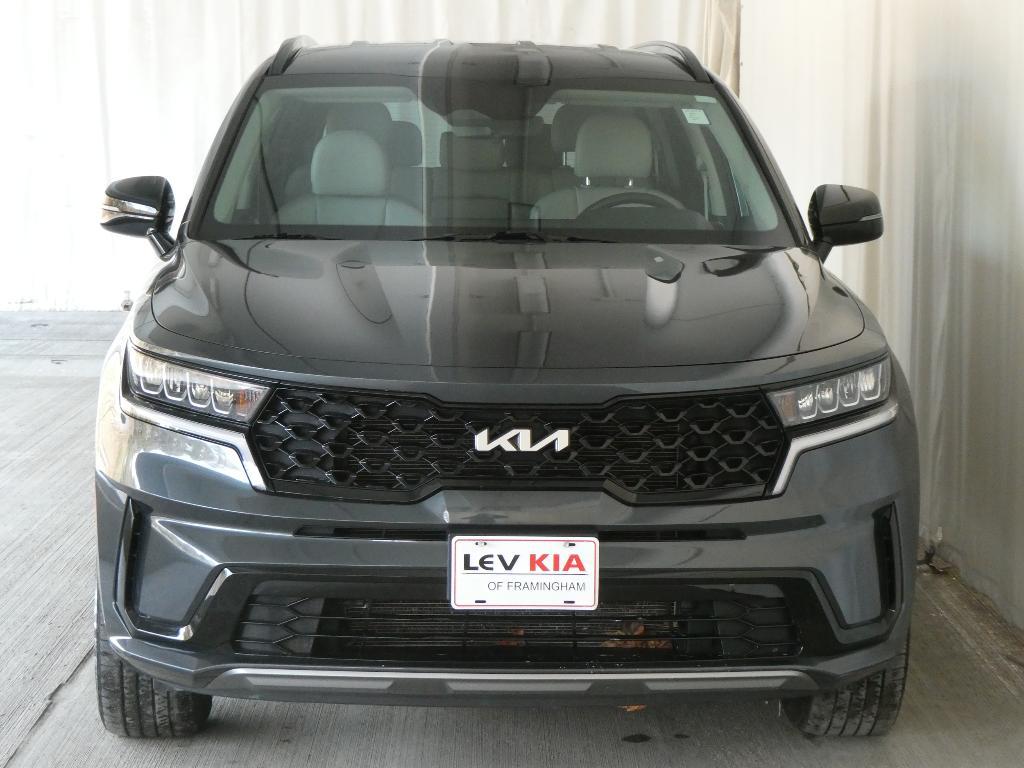 used 2022 Kia Sorento car, priced at $24,490