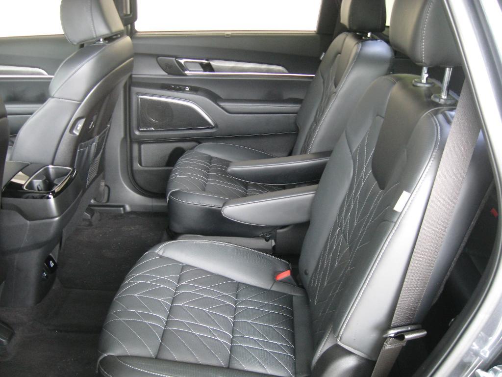 used 2024 Kia Telluride car, priced at $53,490