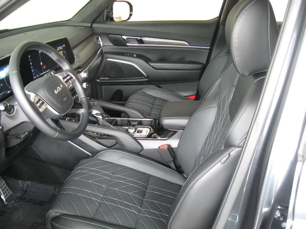used 2024 Kia Telluride car, priced at $53,490