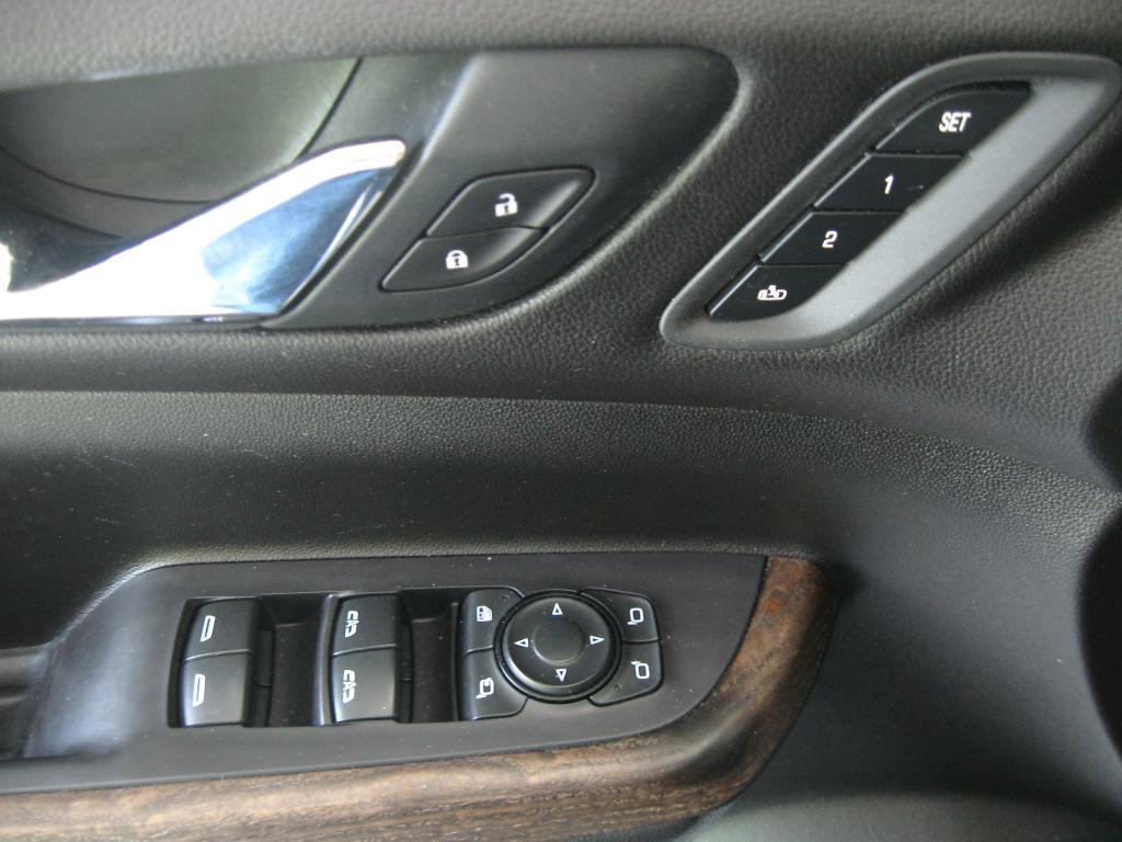 used 2021 GMC Acadia car, priced at $27,990
