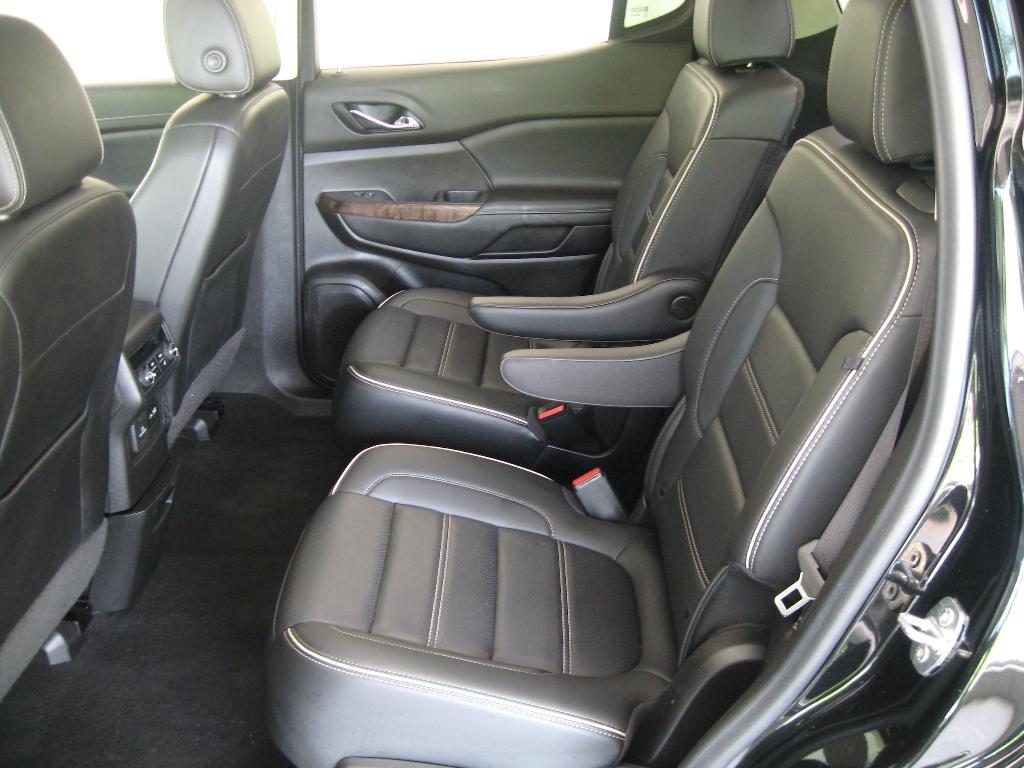 used 2021 GMC Acadia car, priced at $27,990