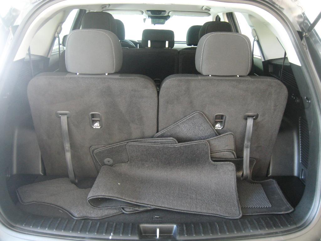 used 2022 Kia Sorento car, priced at $25,990