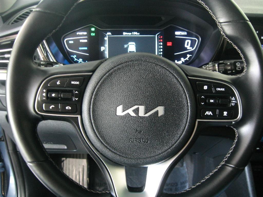 used 2022 Kia Niro car