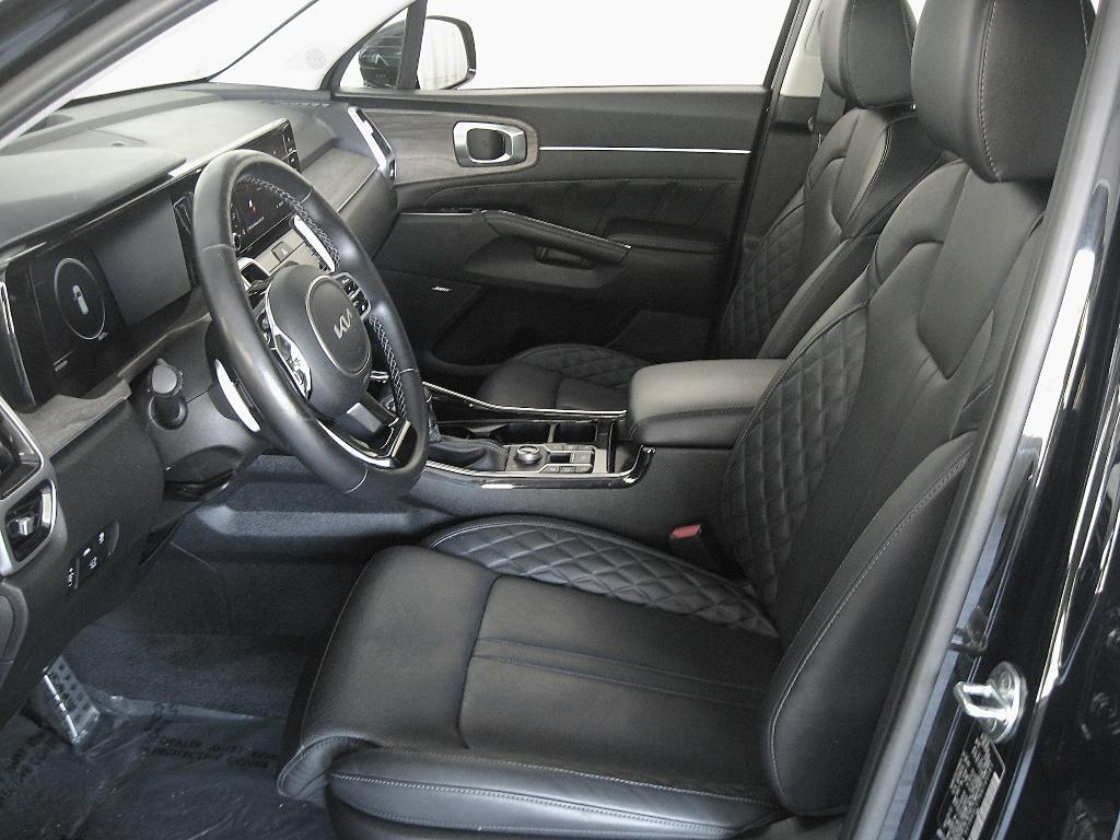 used 2022 Kia Sorento car, priced at $33,490