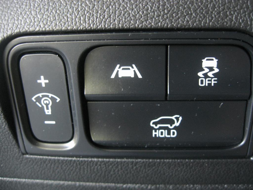 used 2022 Kia Sorento car, priced at $33,490