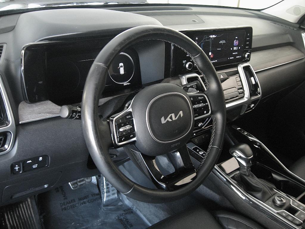 used 2022 Kia Sorento car, priced at $33,490