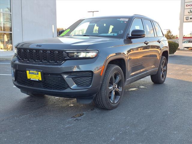 used 2023 Jeep Grand Cherokee car, priced at $34,990