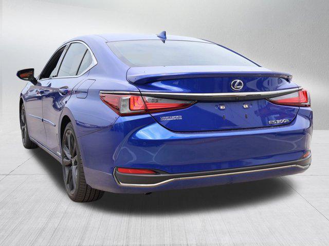 used 2022 Lexus ES 300h car, priced at $37,995