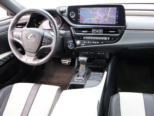 used 2022 Lexus ES 300h car, priced at $37,995