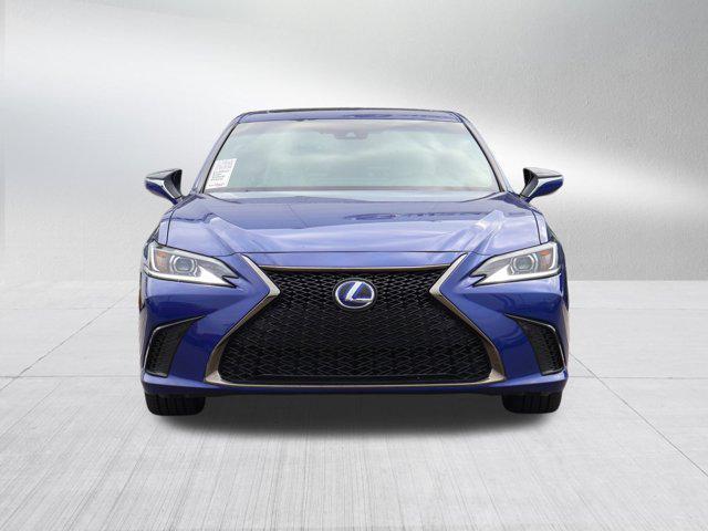 used 2022 Lexus ES 300h car, priced at $37,995
