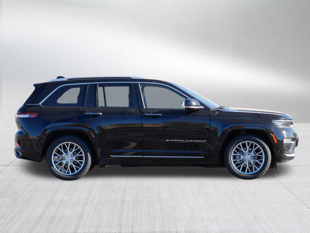 used 2022 Jeep Grand Cherokee car, priced at $39,995