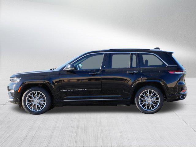 used 2022 Jeep Grand Cherokee car, priced at $39,995