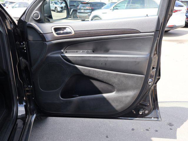 used 2014 Jeep Grand Cherokee car, priced at $10,789