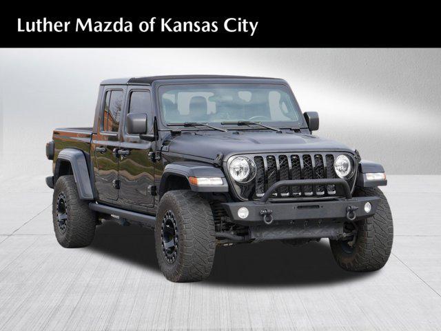 used 2021 Jeep Gladiator car, priced at $27,425