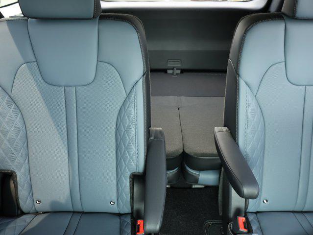 used 2025 Kia Sorento Hybrid car, priced at $41,595