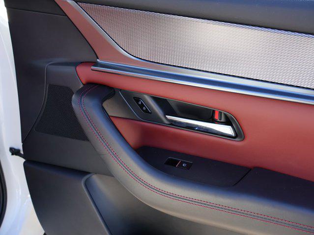 used 2025 Mazda CX-70 PHEV car, priced at $40,000