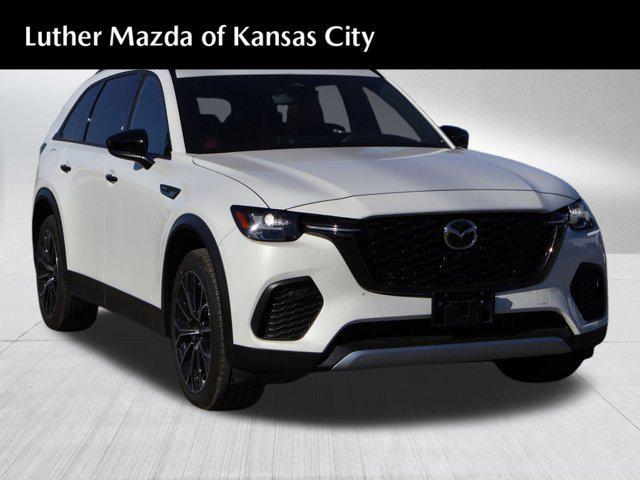 used 2025 Mazda CX-70 PHEV car, priced at $40,000