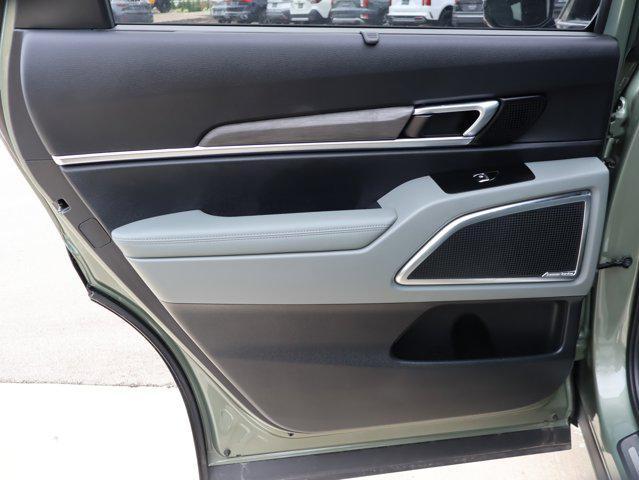 used 2023 Kia Telluride car, priced at $38,495