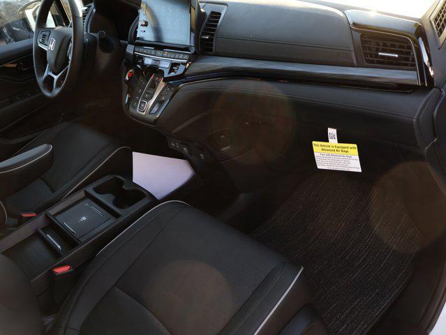 used 2025 Honda Odyssey car, priced at $46,555