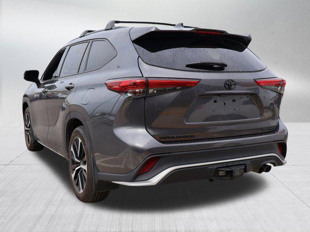 used 2021 Toyota Highlander car, priced at $37,995
