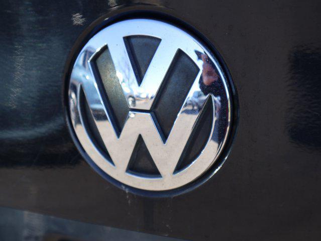 used 2009 Volkswagen Jetta car, priced at $5,399