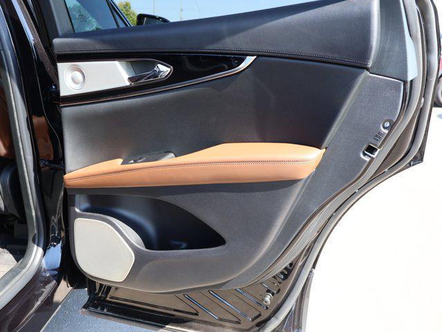 used 2022 Lincoln Nautilus car, priced at $35,895