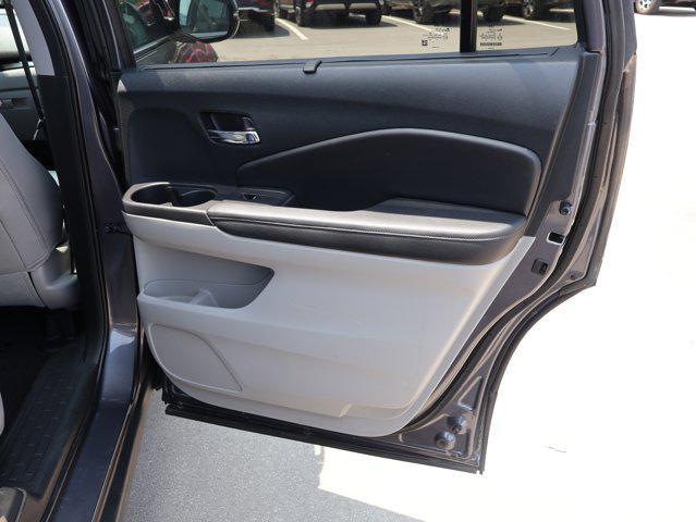 used 2022 Honda Pilot car, priced at $39,325