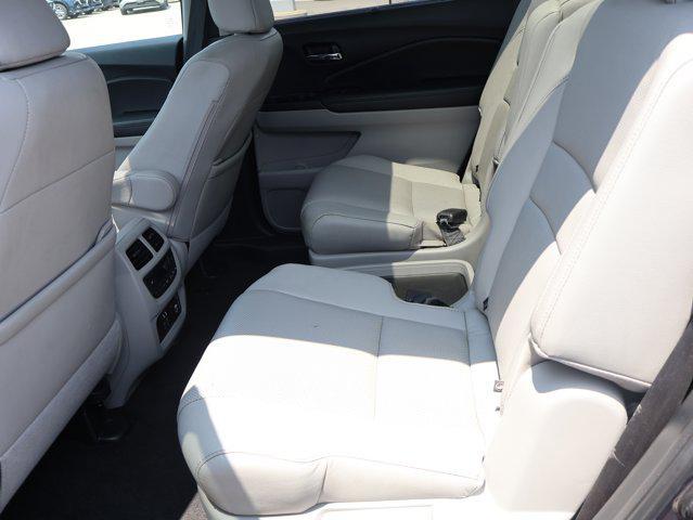 used 2022 Honda Pilot car, priced at $39,325