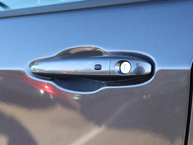 used 2022 Jeep Compass car, priced at $21,055