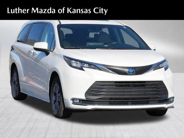 used 2021 Toyota Sienna car, priced at $39,745