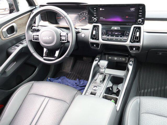 used 2022 Kia Sorento car, priced at $32,595