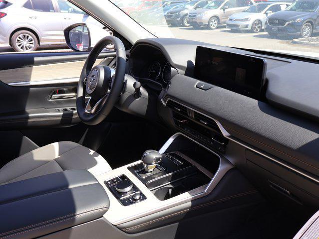 new 2025 Mazda CX-90 car, priced at $43,195