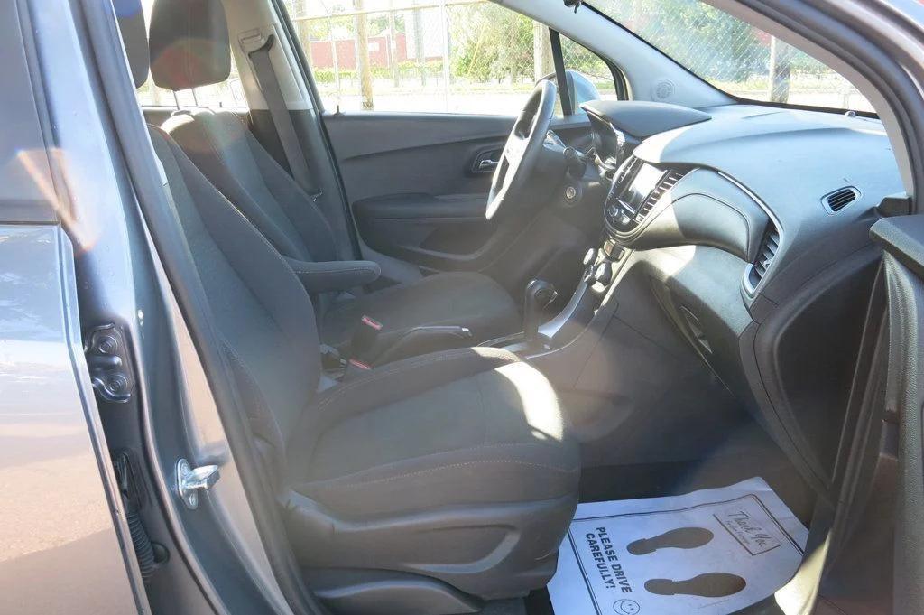 used 2020 Chevrolet Trax car, priced at $10,495