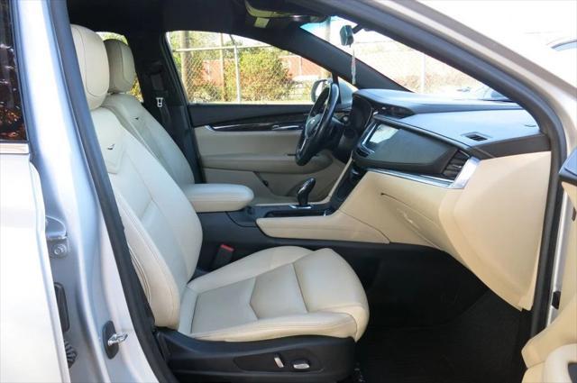 used 2018 Cadillac XT5 car, priced at $12,495