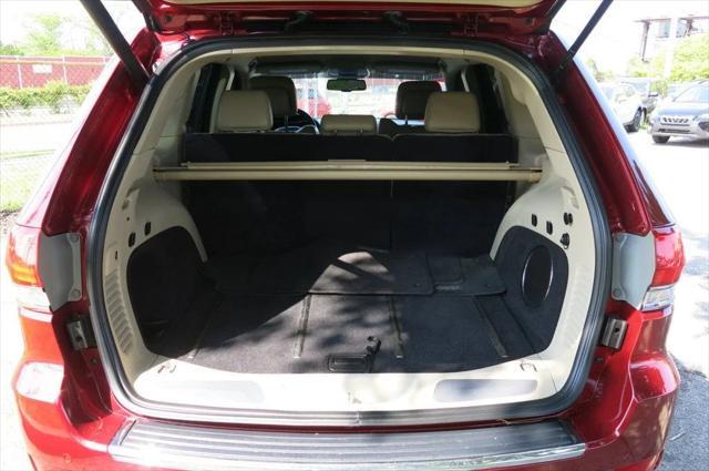 used 2014 Jeep Grand Cherokee car, priced at $10,995