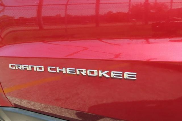 used 2014 Jeep Grand Cherokee car, priced at $10,995