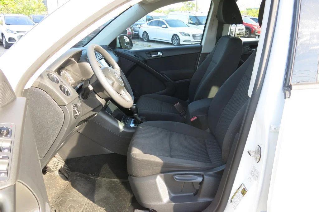 used 2017 Volkswagen Tiguan Limited car, priced at $11,995