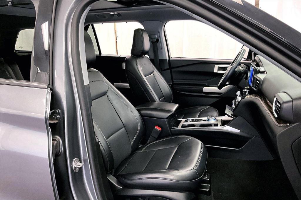 used 2021 Ford Explorer car, priced at $30,000
