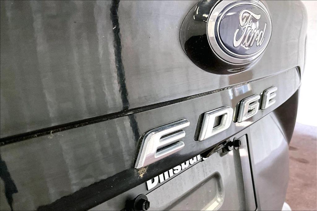used 2022 Ford Edge car, priced at $29,000
