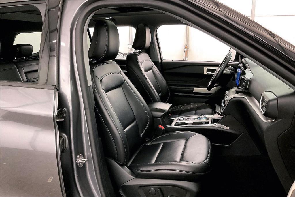 used 2021 Ford Explorer car, priced at $29,000