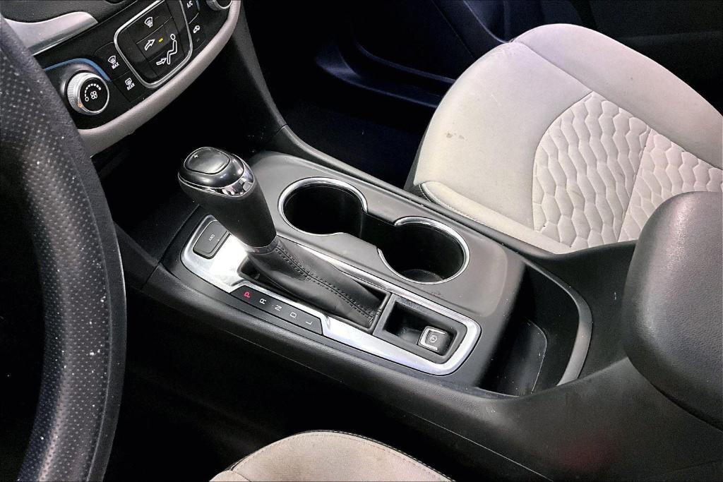 used 2021 Chevrolet Equinox car, priced at $16,500