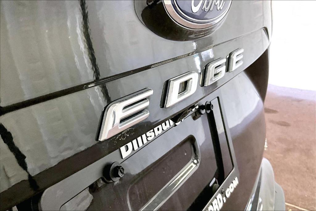 used 2022 Ford Edge car, priced at $27,000