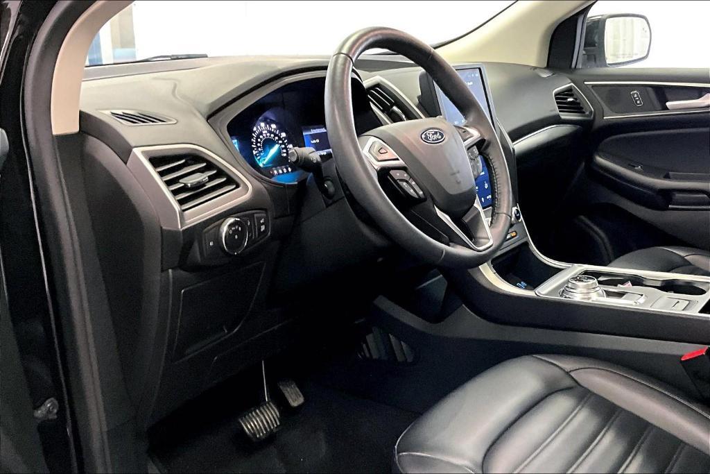 used 2022 Ford Edge car, priced at $27,000