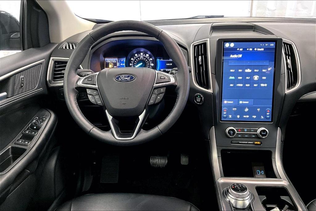 used 2022 Ford Edge car, priced at $27,000