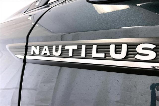 used 2021 Lincoln Nautilus car, priced at $32,000