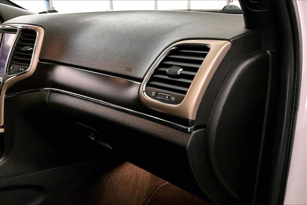 used 2014 Jeep Grand Cherokee car, priced at $10,377