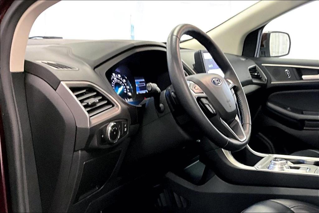 used 2023 Ford Edge car, priced at $28,000